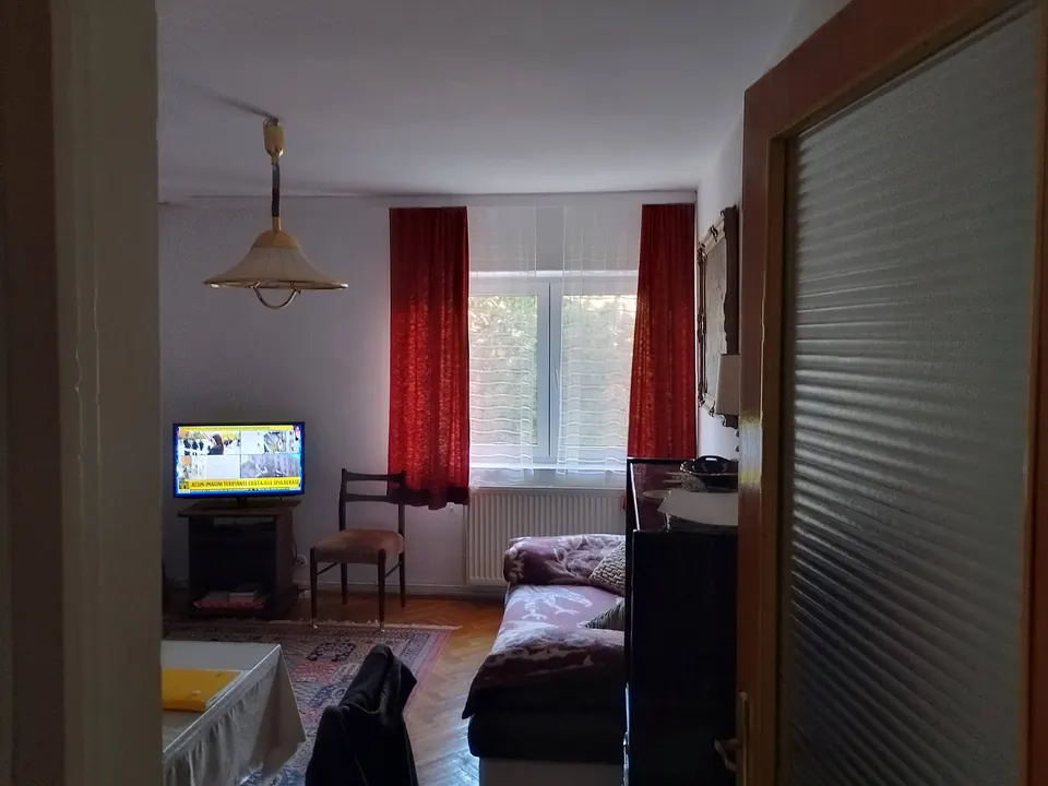 Camera de zi